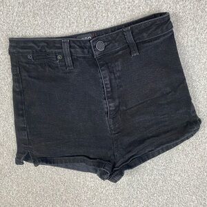 BDG high rise pin up girl shorts black denim size 27 inseam 1" coastal cowgirl
